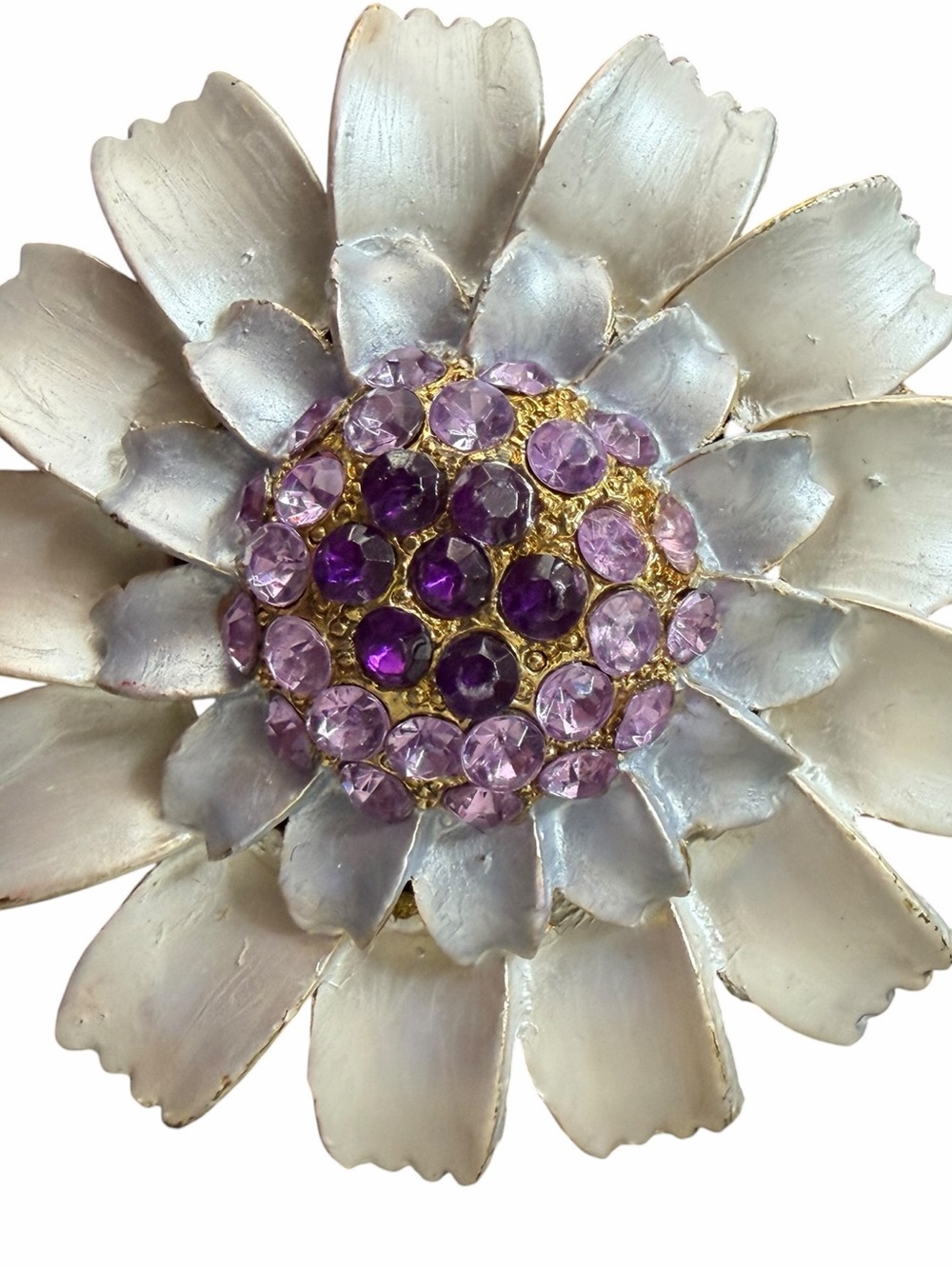 Vintage Pale Lavender Enamel Daisy Brooch Pin Deep Purple Rhinestones